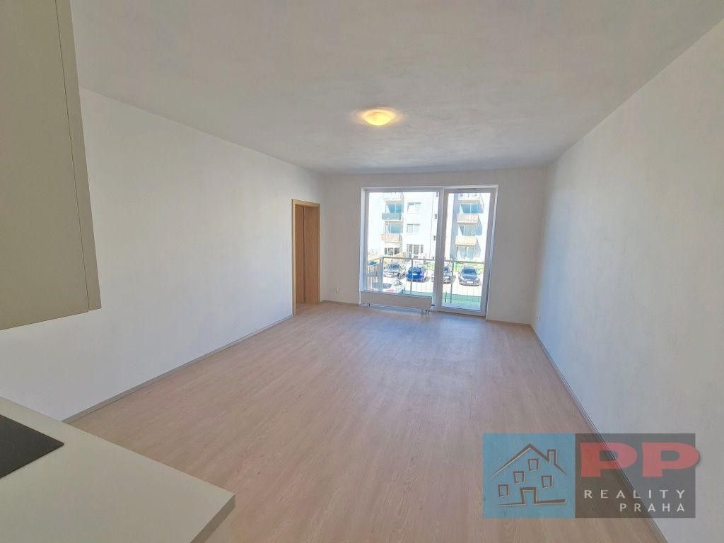 Pronájem byt 2+kk - Ječná, Hostivice, 53 m²