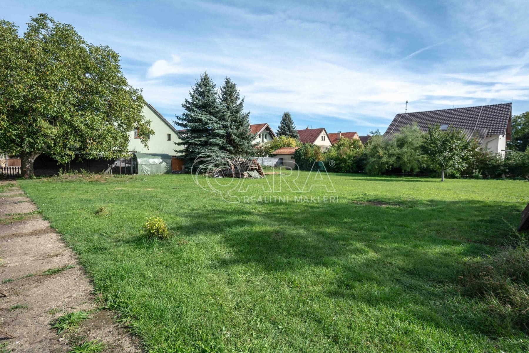 Pozemky pro bydlení, Úžice - 1