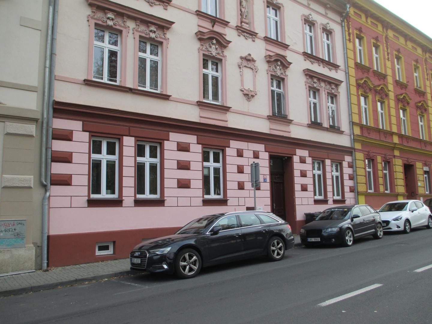 Prodej byt 2+1 - 26. dubna, Cheb, 60 m² - 2