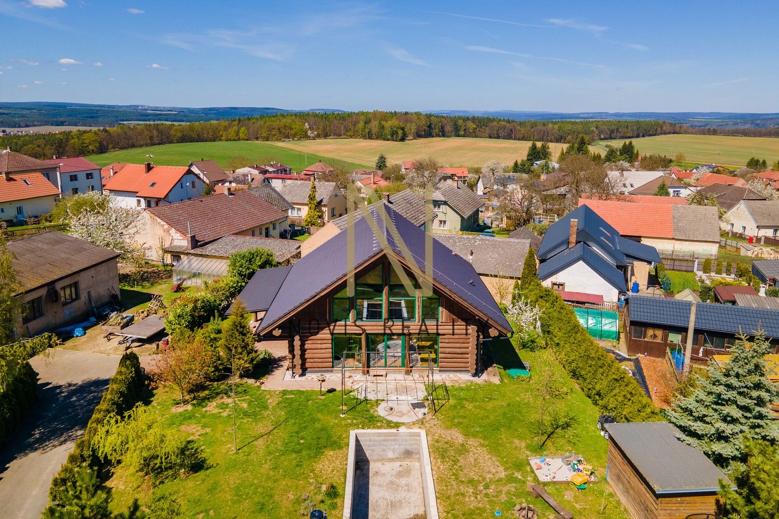 Rodinné domy, Obora, 190 m² - 1