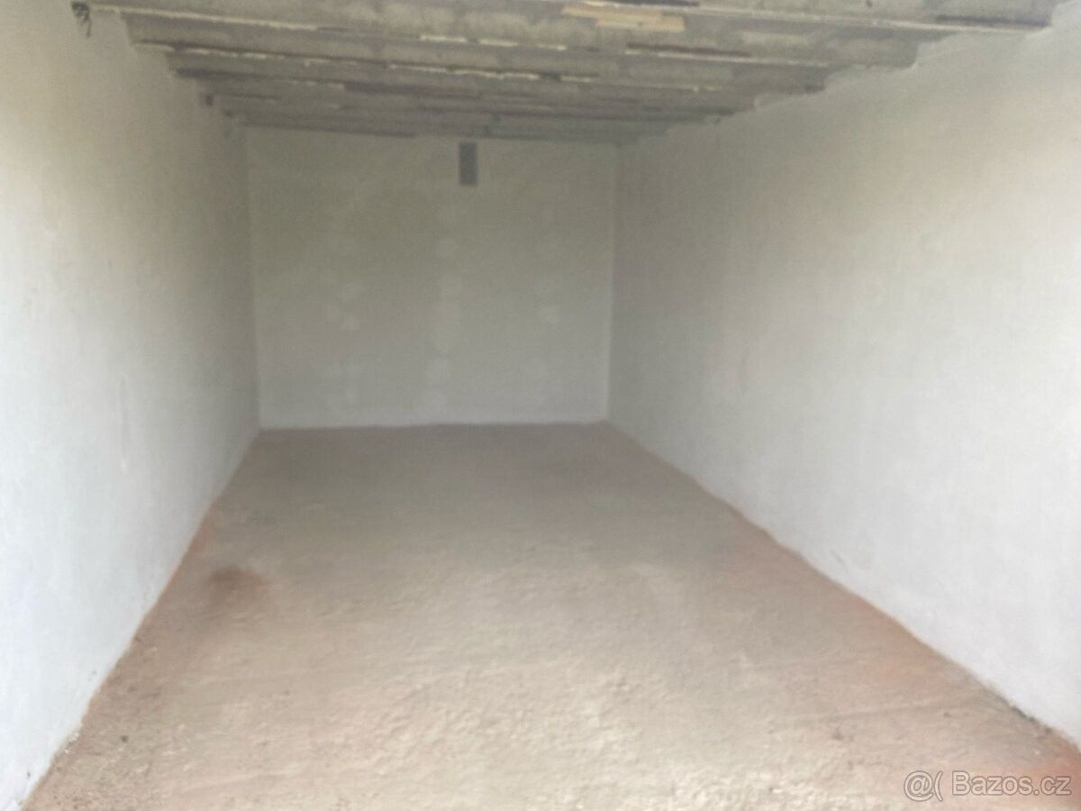 Pronájem garáž - České Budějovice, 370 01
