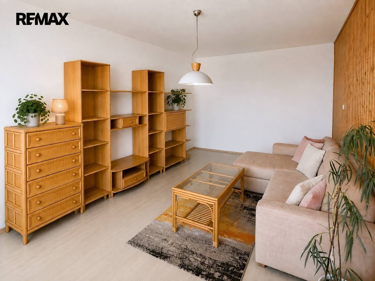 3+1, Pražská tř. 2105, České Budějovice 3, 83 m² - 1