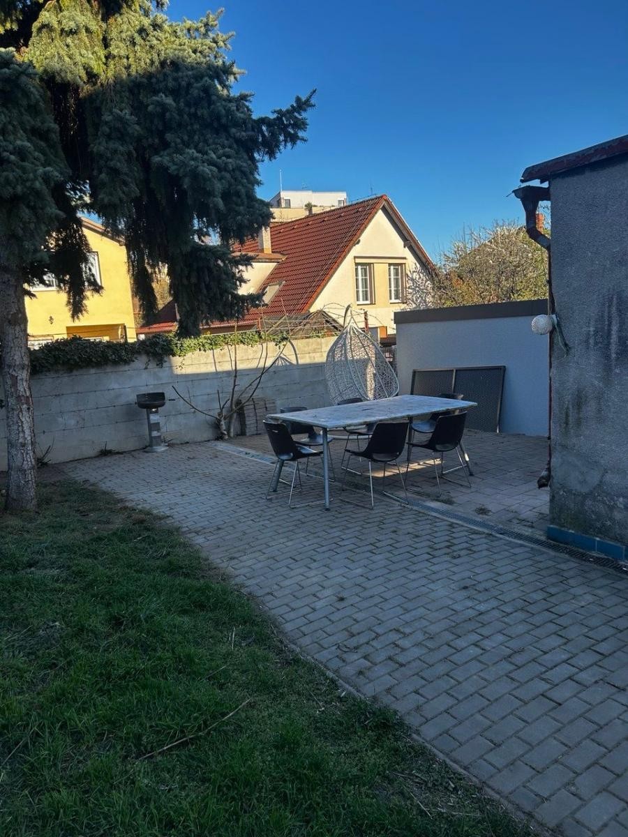 Garáž, 22 m²