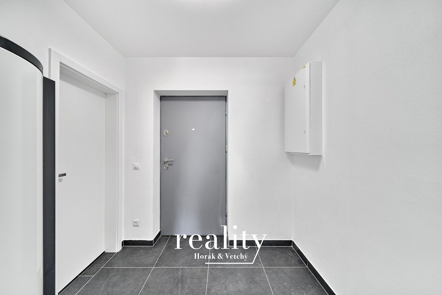 Pronájem byt 1+kk - Třešňová, Znojmo - Přímětice, 36 m² - 5