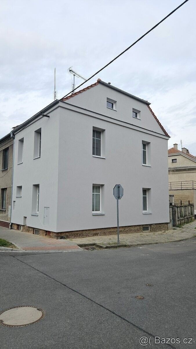 Prodej rodinný dům - Olomouc, 779 00