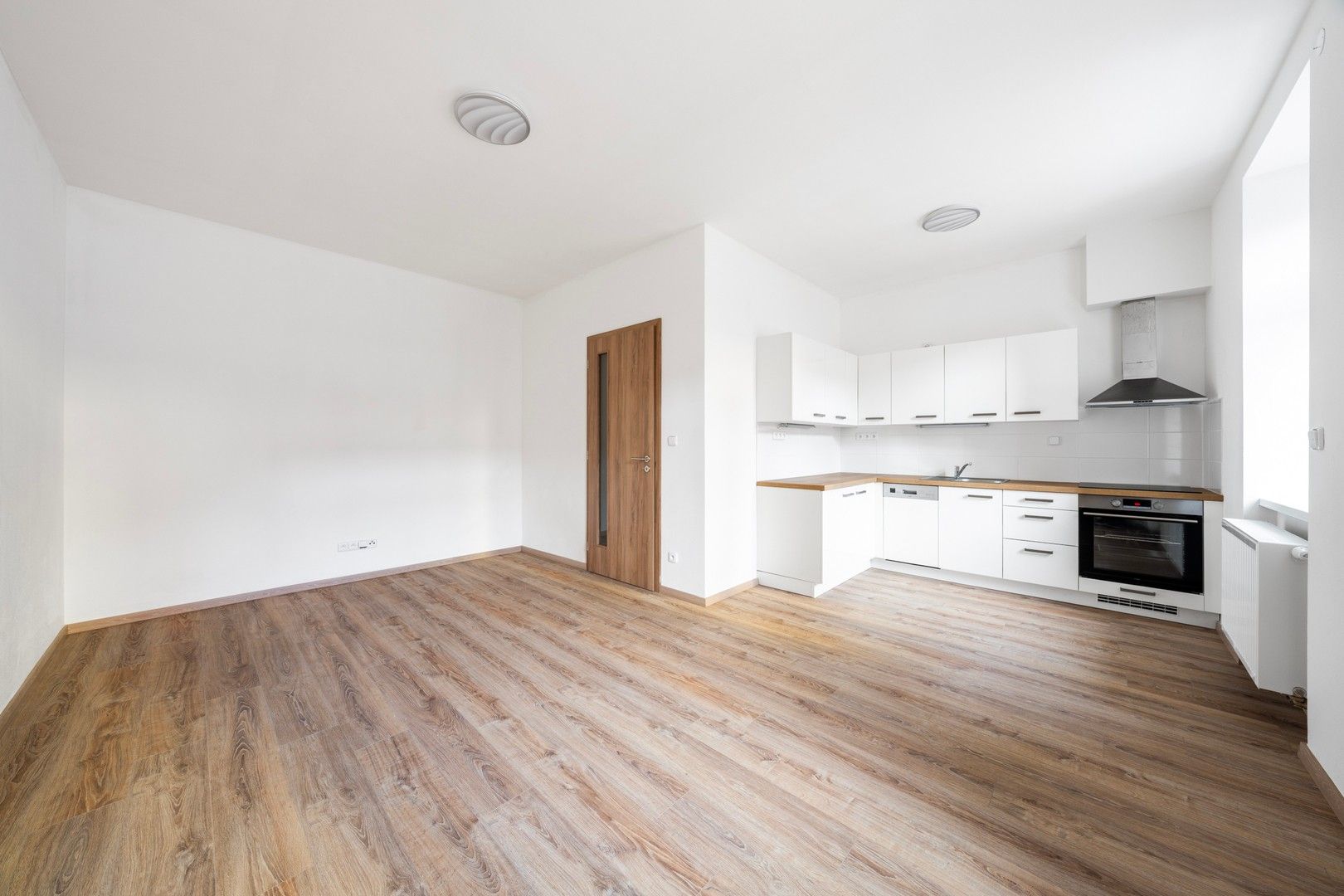 Pronájem byt 2+kk - Skrétova 679, Plzeň, 45 m²