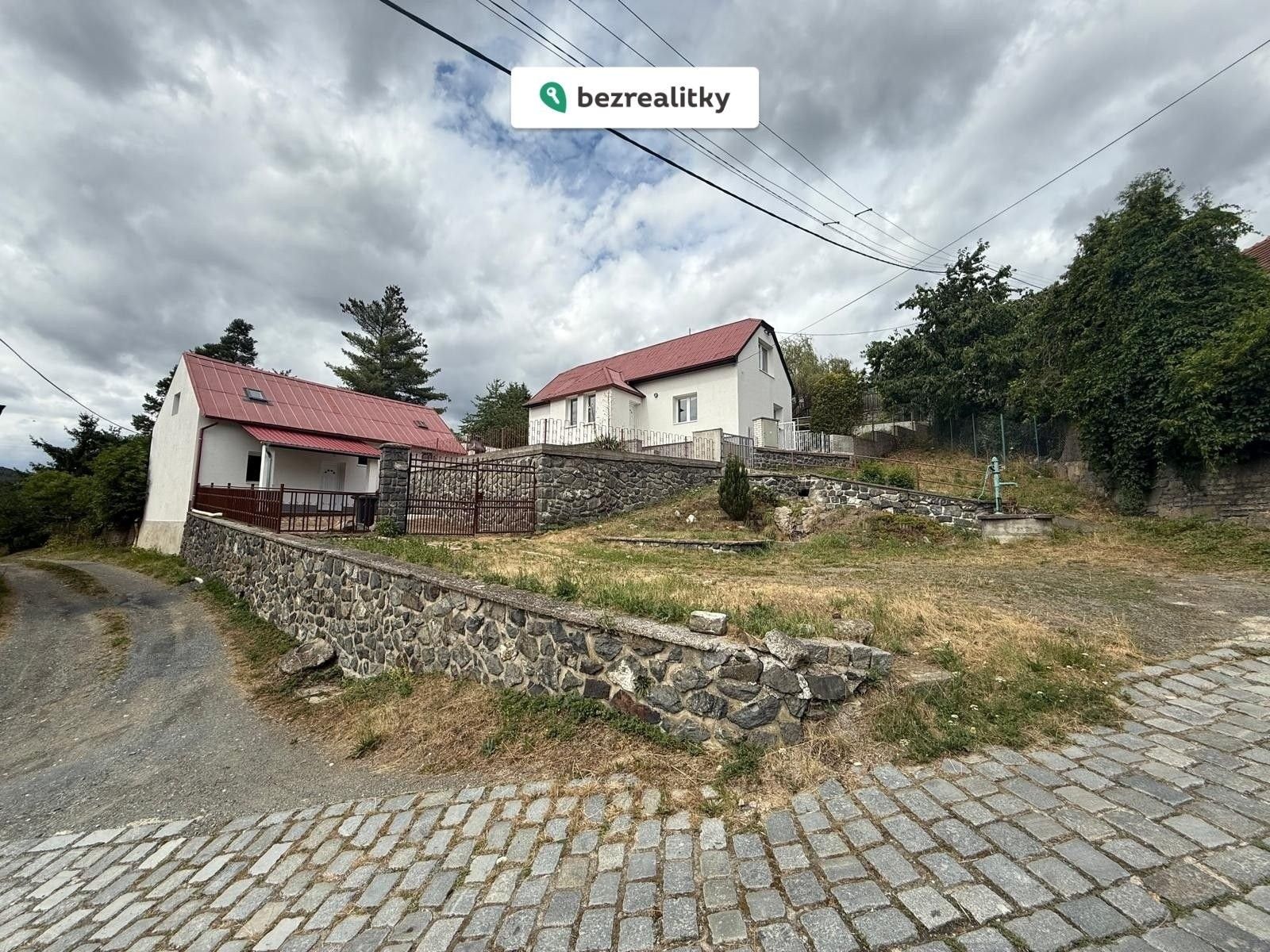 Rodinné domy, Na Ovčičkách, Hradištko, 300 m²