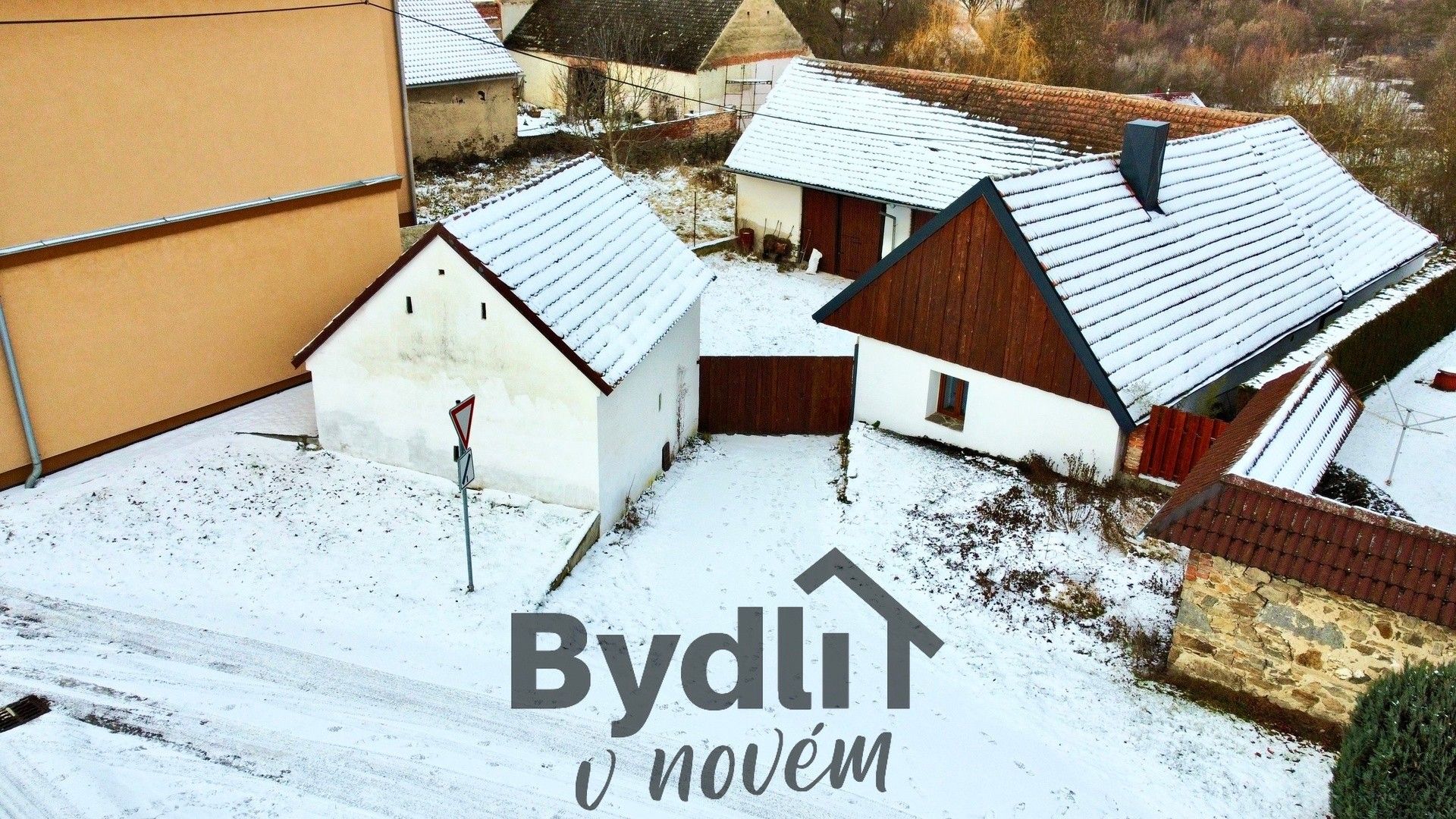 Prodej rodinný dům - Jinín, 55 m²