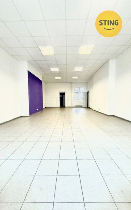 Pronájem obchodní prostory - Národní třída, Hodonín, 71 m²