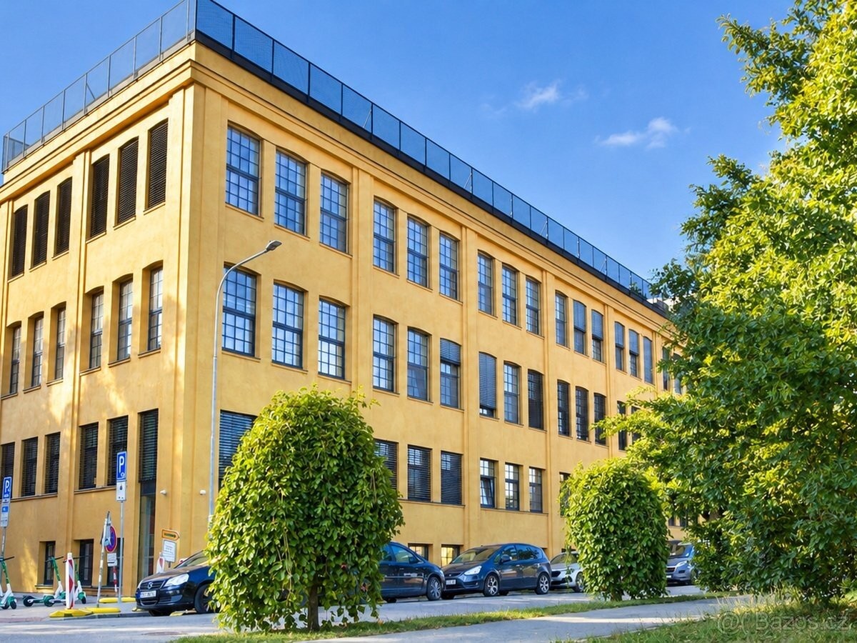 Kancelář, 265 m²