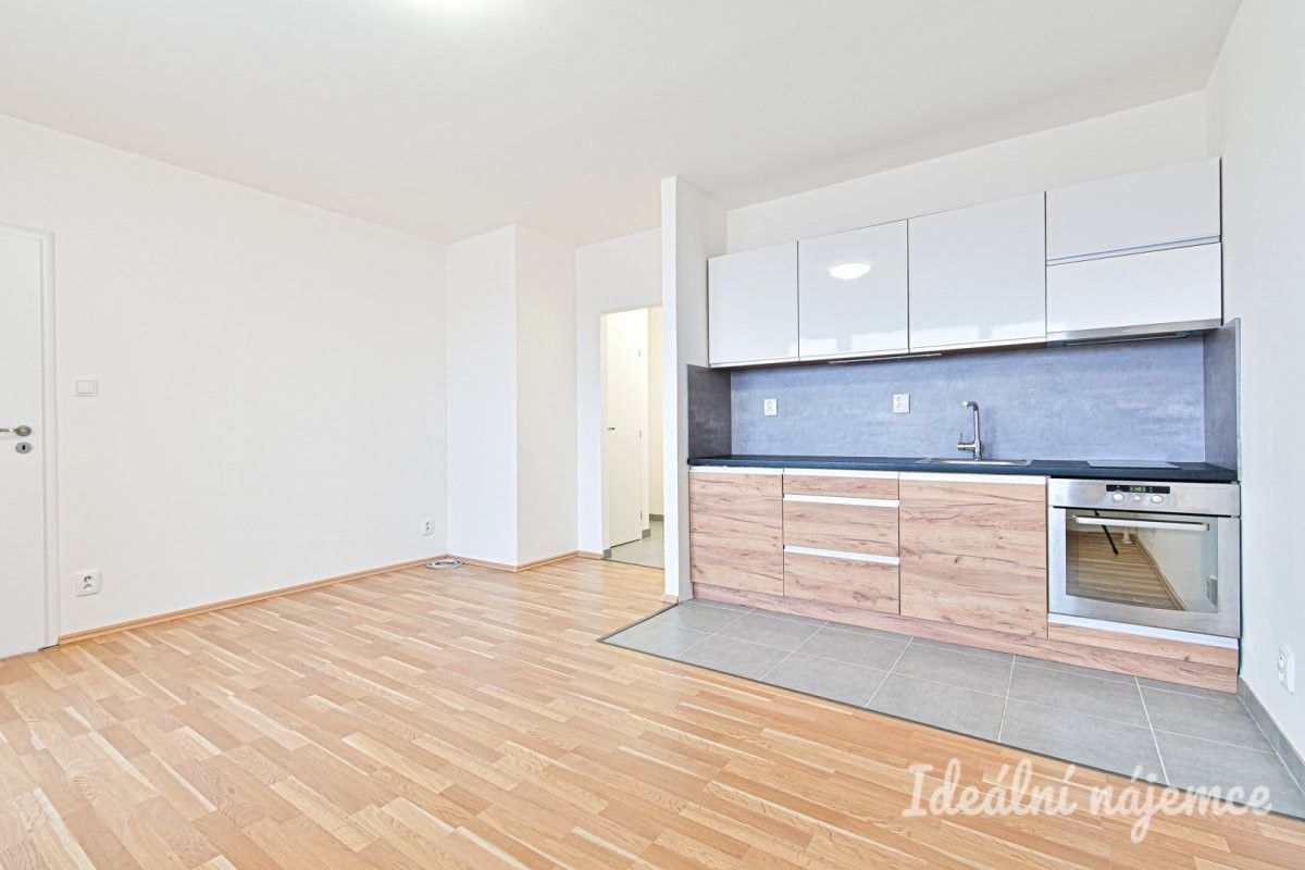 2+kk, Kyjevská, Brno, 40 m²