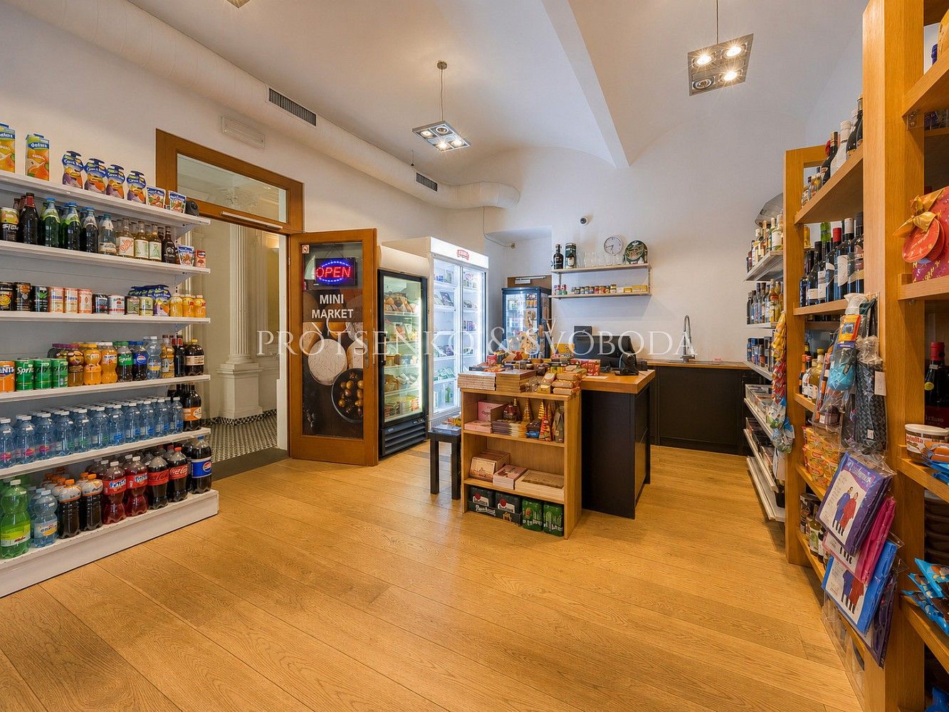 Pronájem obchodní prostory - Praha - Nové Město, okres Praha 2, Hlavní město Praha, 32 m² - 5