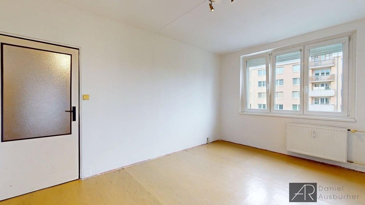 Prodej byt 2+1 - Šatrova 664, Praha Kamýk, 52 m² - 2