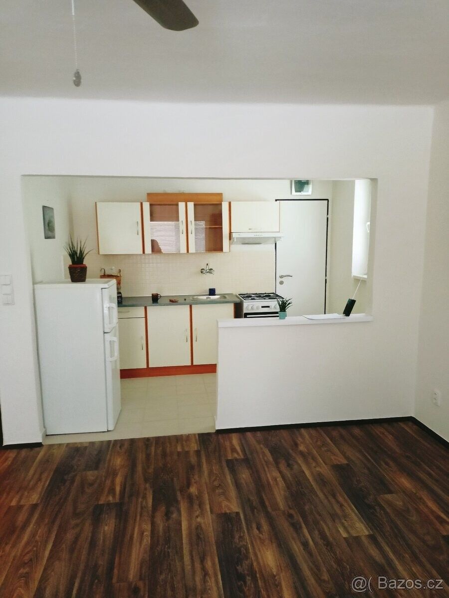 Byty, Kladno, 272 04