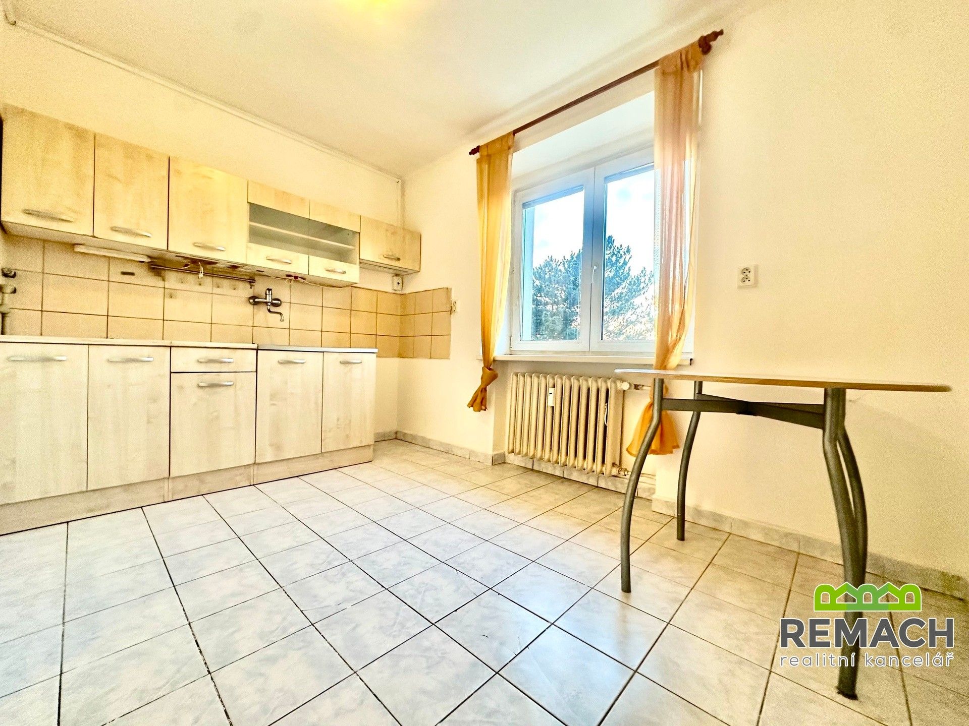 Pronájem byt 1+1 - Šafaříkova, Uherské Hradiště, 35 m²