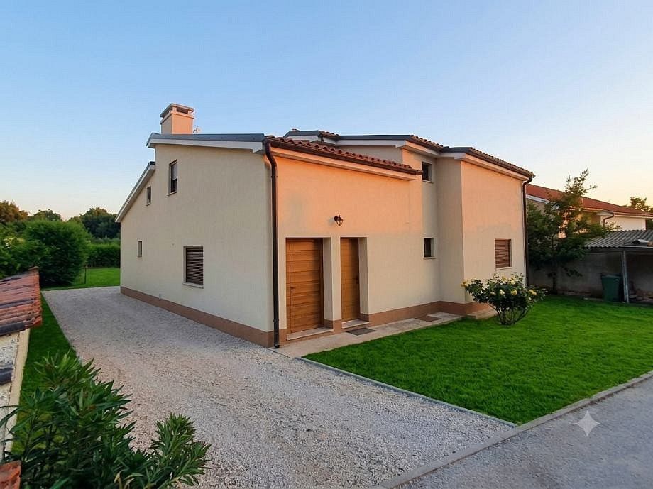 Rodinný dům, 180 m²
