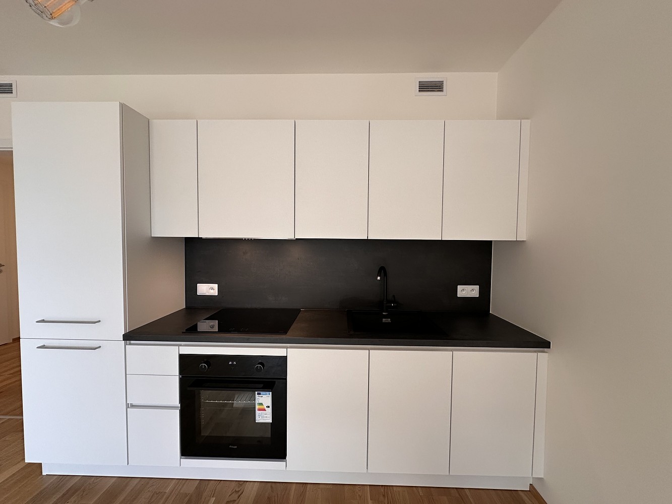 Byt 2+kk · 54 m² · Fafkových, Praha 9 - Vysočany - 3
