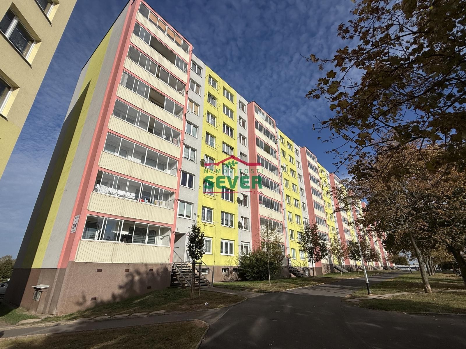 4+1, Josefa Ševčíka, Most, 96 m² - 1