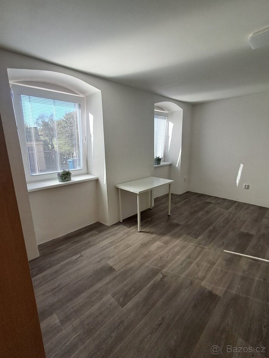 Byty, Letovice, 679 61