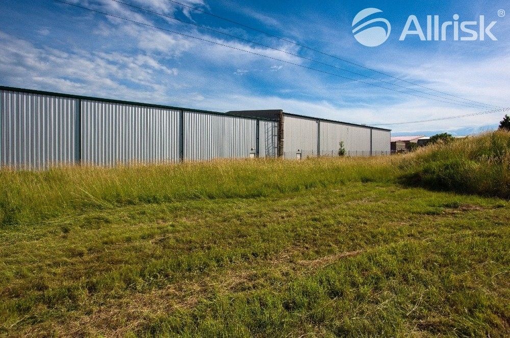 Prodej komerční pozemek - Šlapanice