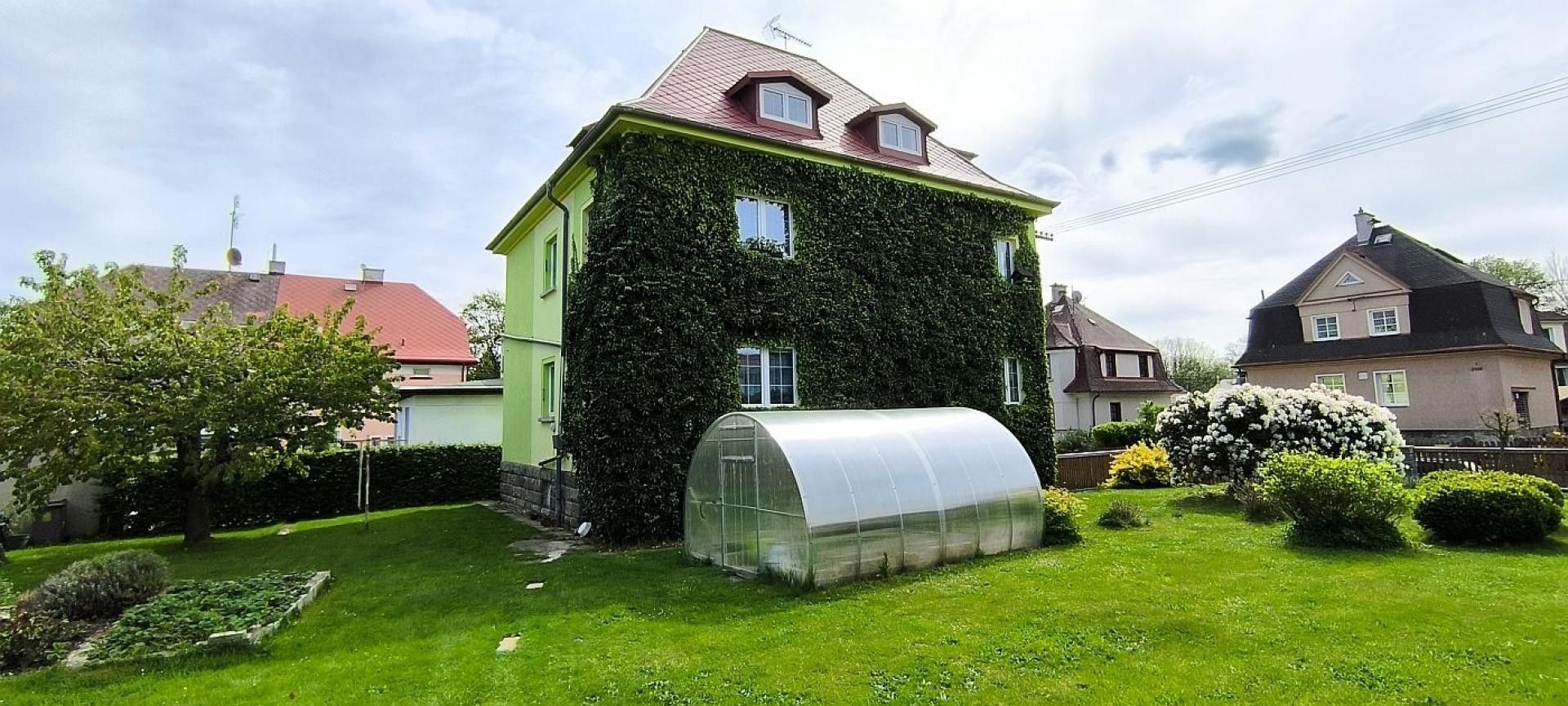 Prodej rodinný dům - Květnová, Aš, 330 m²