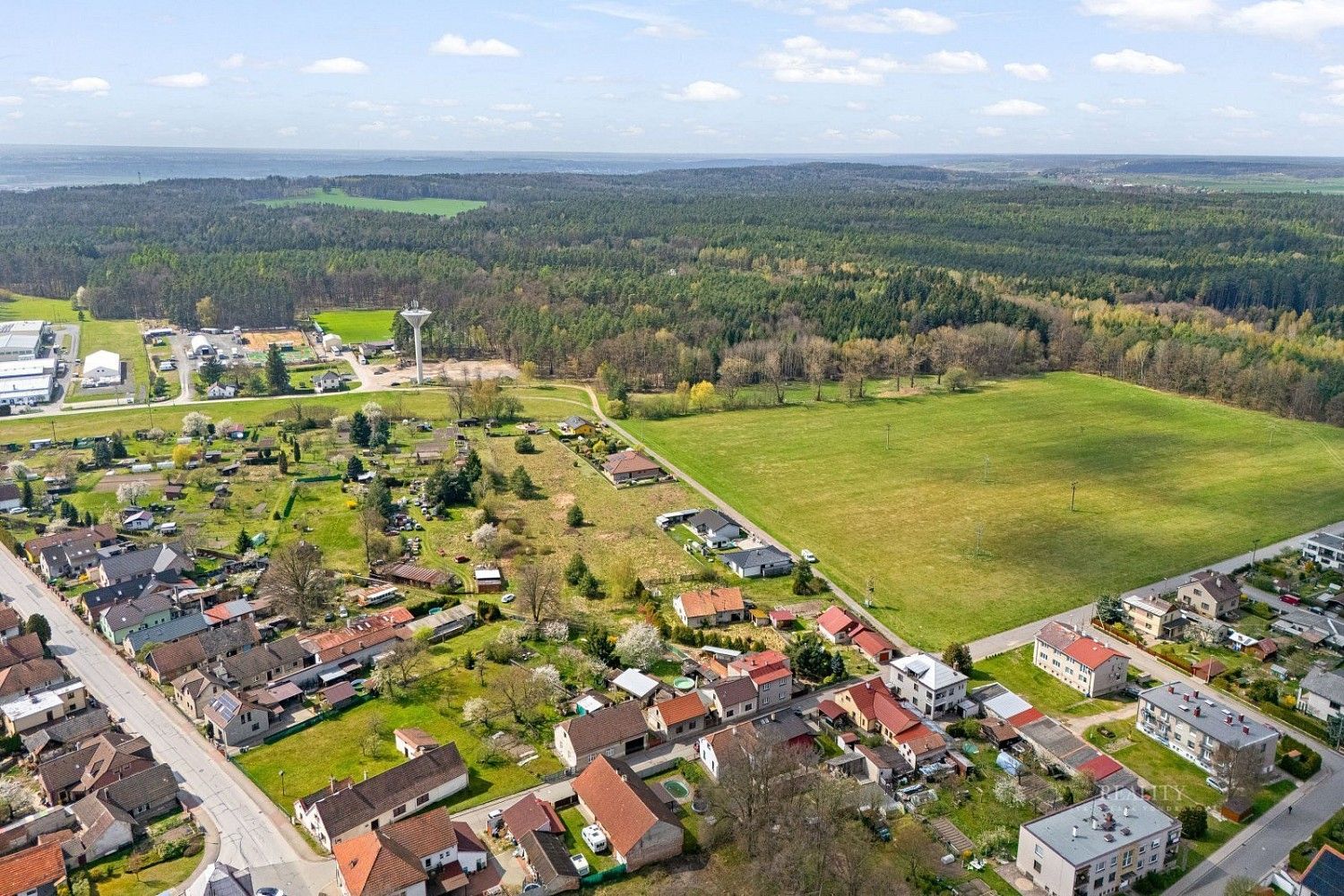 Pozemek pro bydlení · Horní Jelení, okres Pardubice, Pardubický kraj - 4