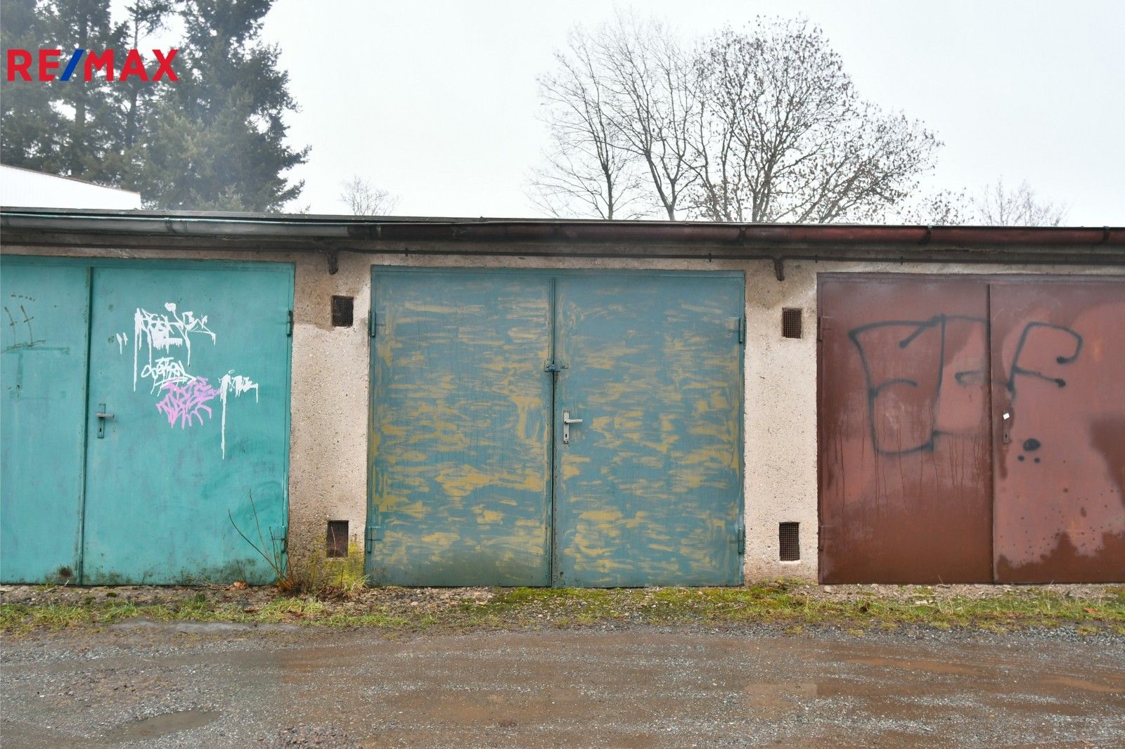 Garáže, Wolkerova, Náchod, 18 m²