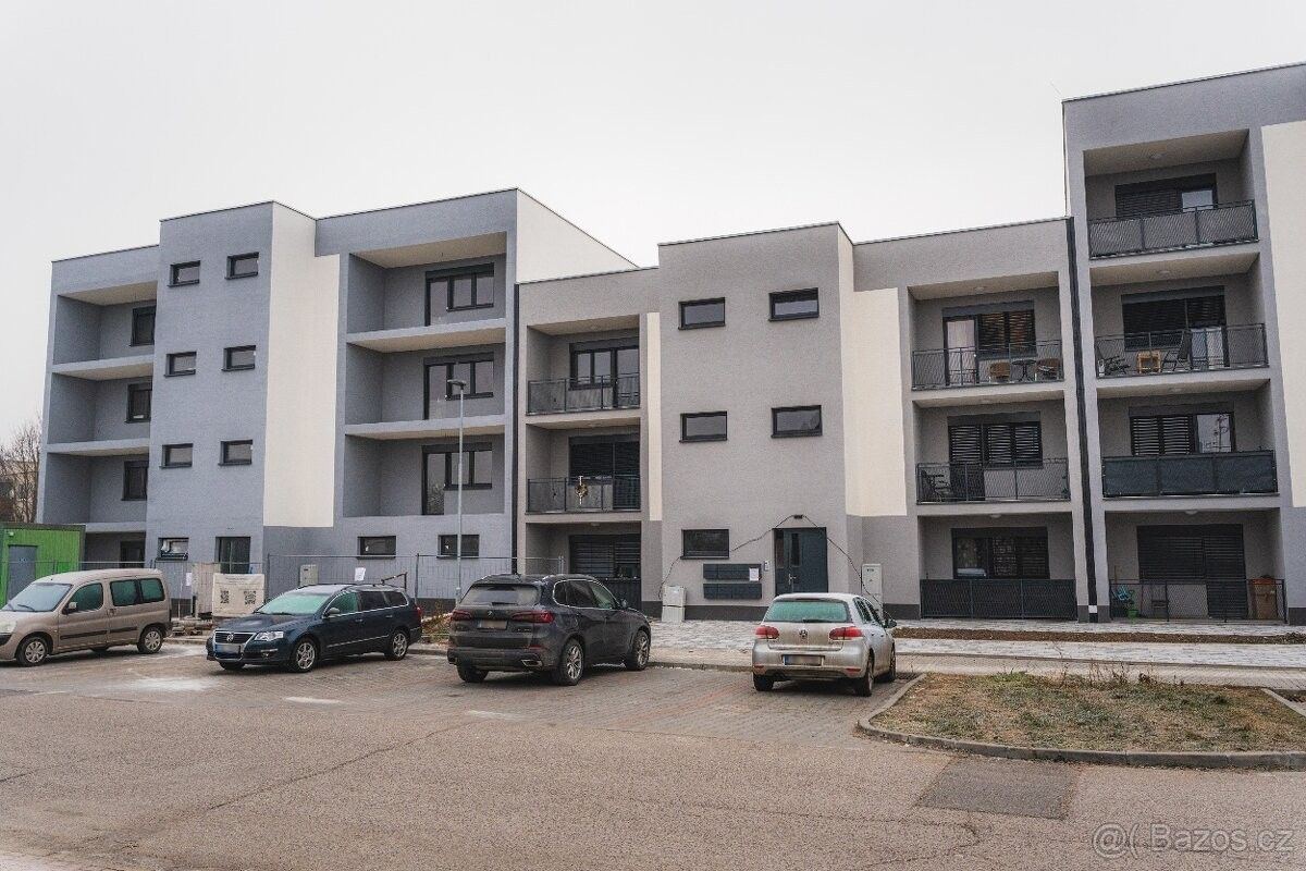 Byty, Hrušovany nad Jevišovkou, 671 67