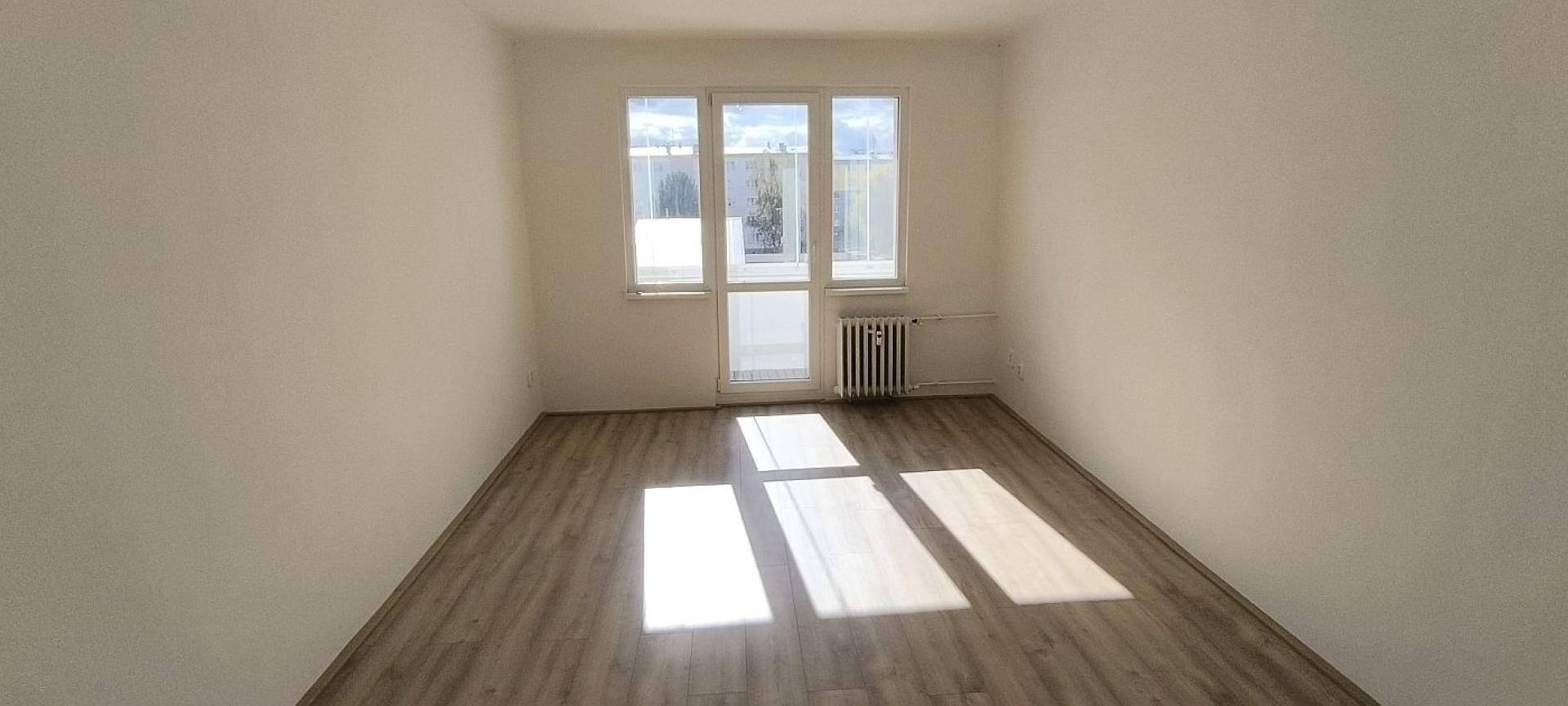 Byt 2+1 · 56 m² · Jungmannova 1152, Cheb - 3