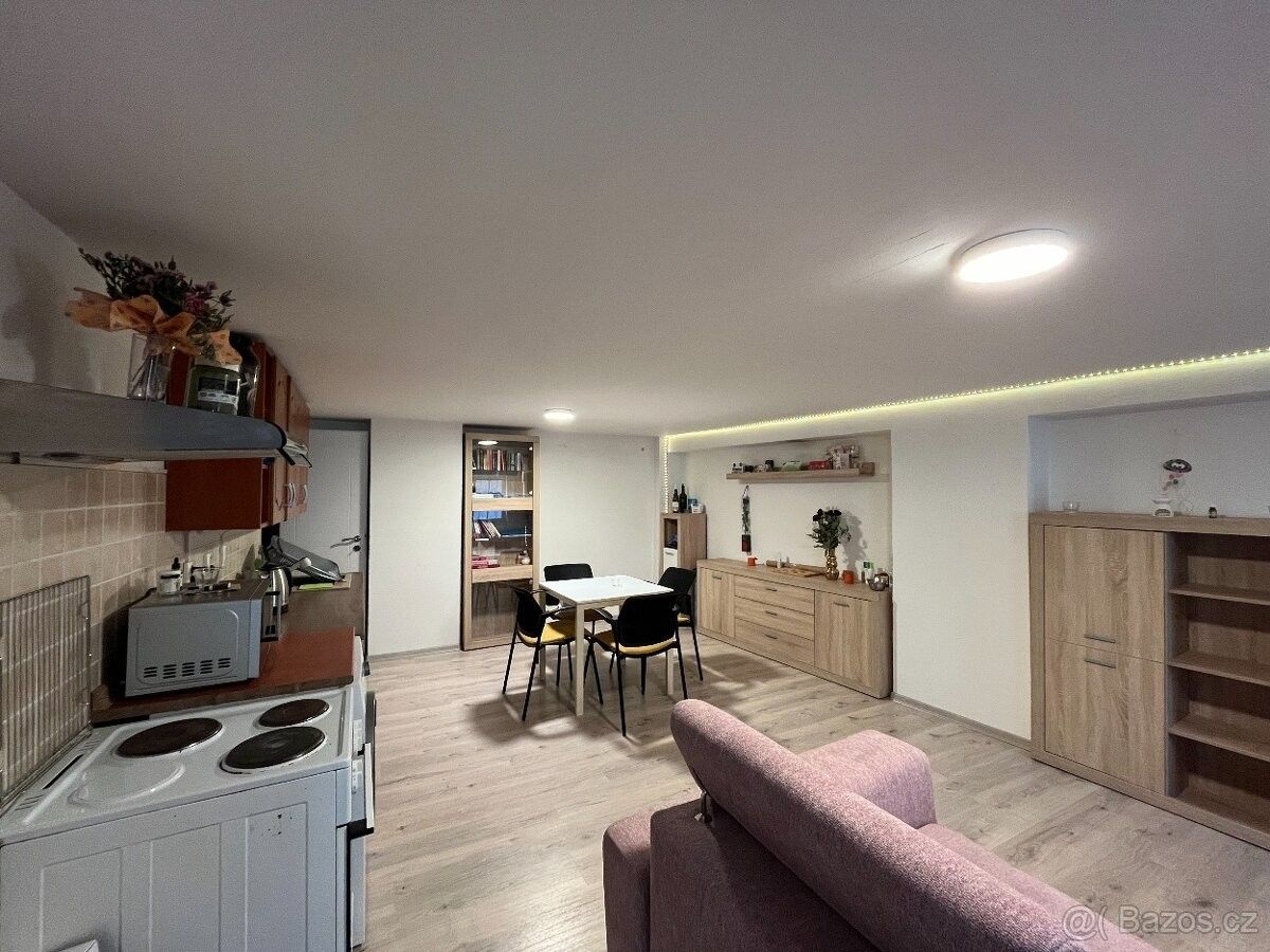 Pronájem byt - Česká Lípa, 470 01