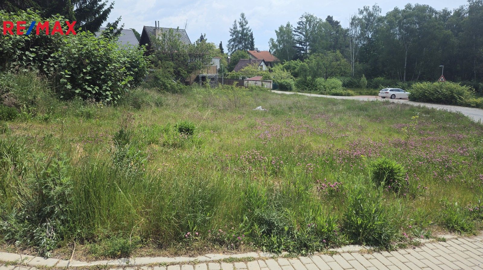 Pronájem pozemek pro bydlení - Ostružinová, Černolice, 809 m²