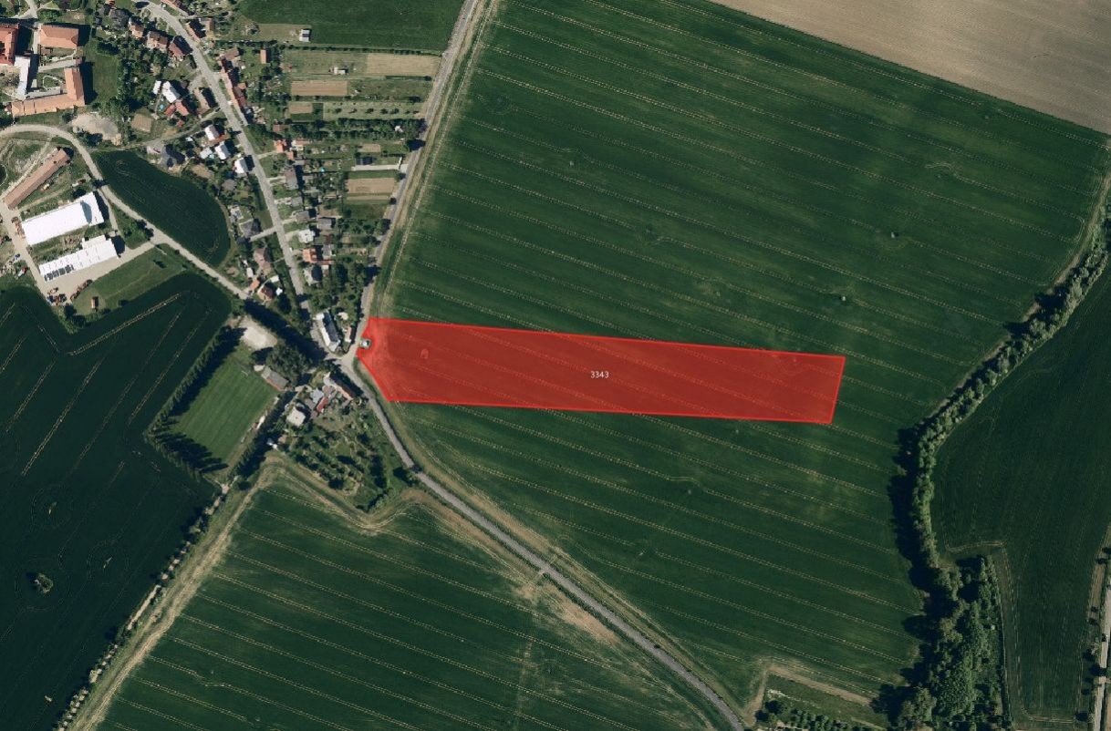 Zemědělský pozemek, 51 186 m²