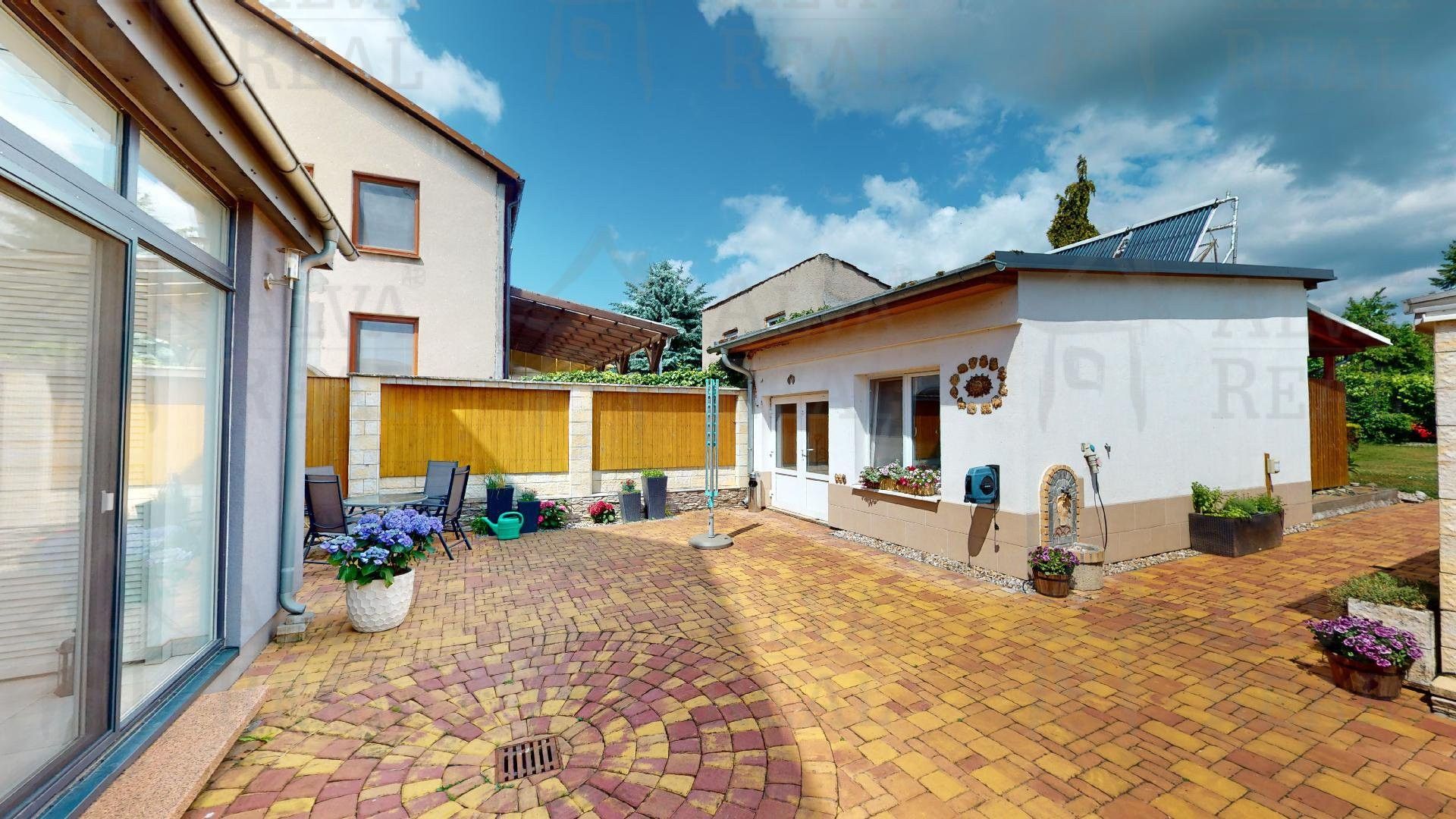 Rodinný dům · 366 m² · Podolí - 4