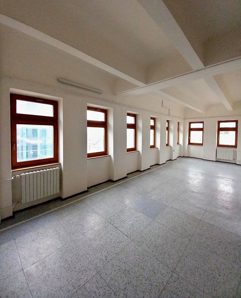 Kanceláře, Uherský Brod, okres Uherské Hradiště, Zlínský kraj, 32 m² - 1