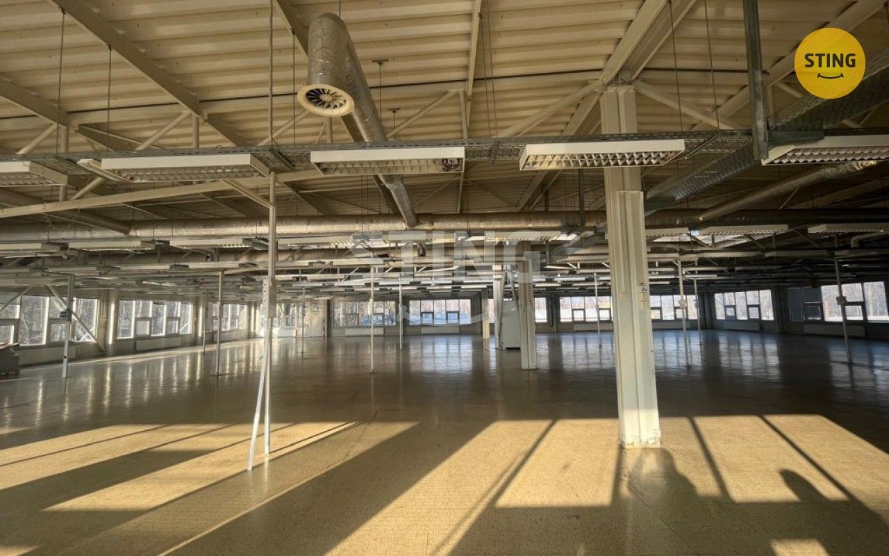 Sklady, Uhlířská, Ostrava, 500 m²