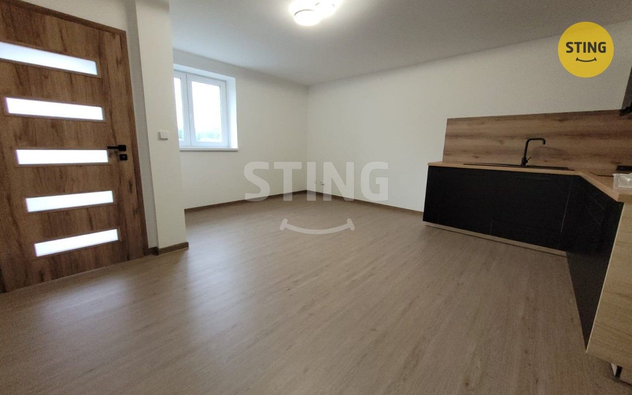 Pronájem byt 1+kk - Na Lánech, Ostrava, 30 m² - 5