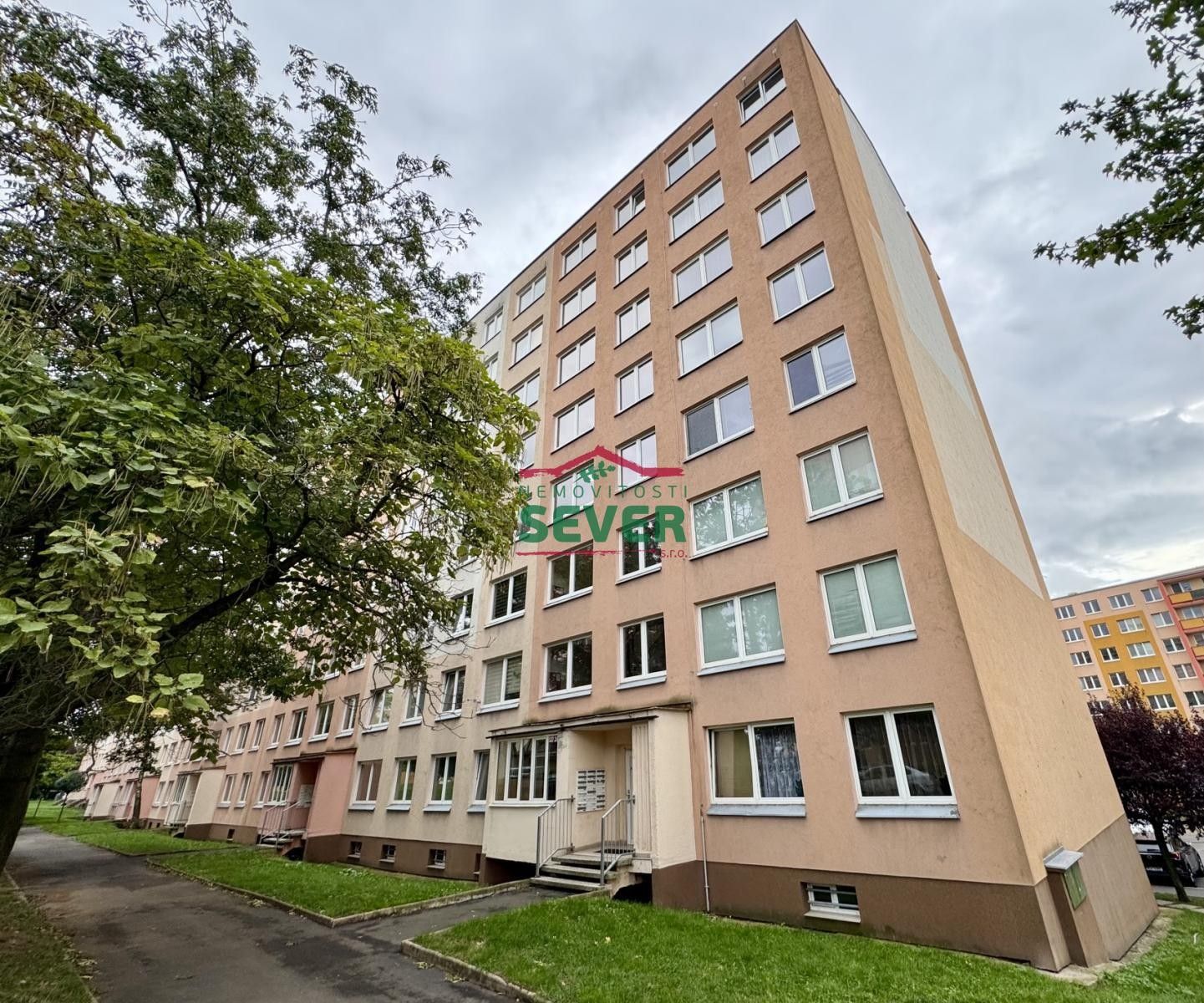 2+kk, M. J. Husa, Most, 40 m² - 1