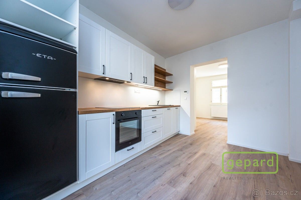 Byty, Praha, 150 00