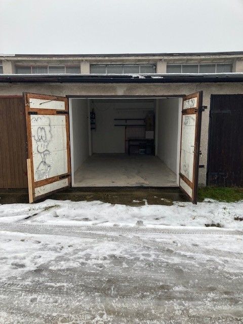 Garáže, Žďár nad Sázavou, 591 01