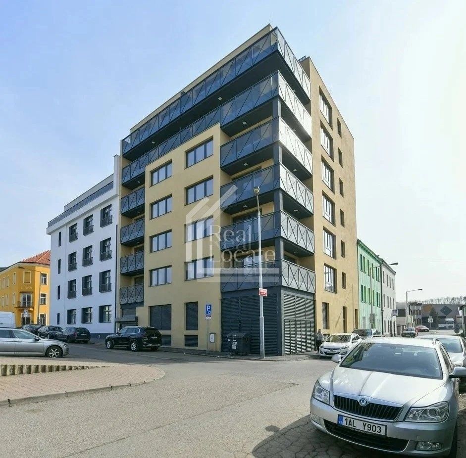 2+kk, V Předním Hloubětíně, Praha, 57 m² - 1