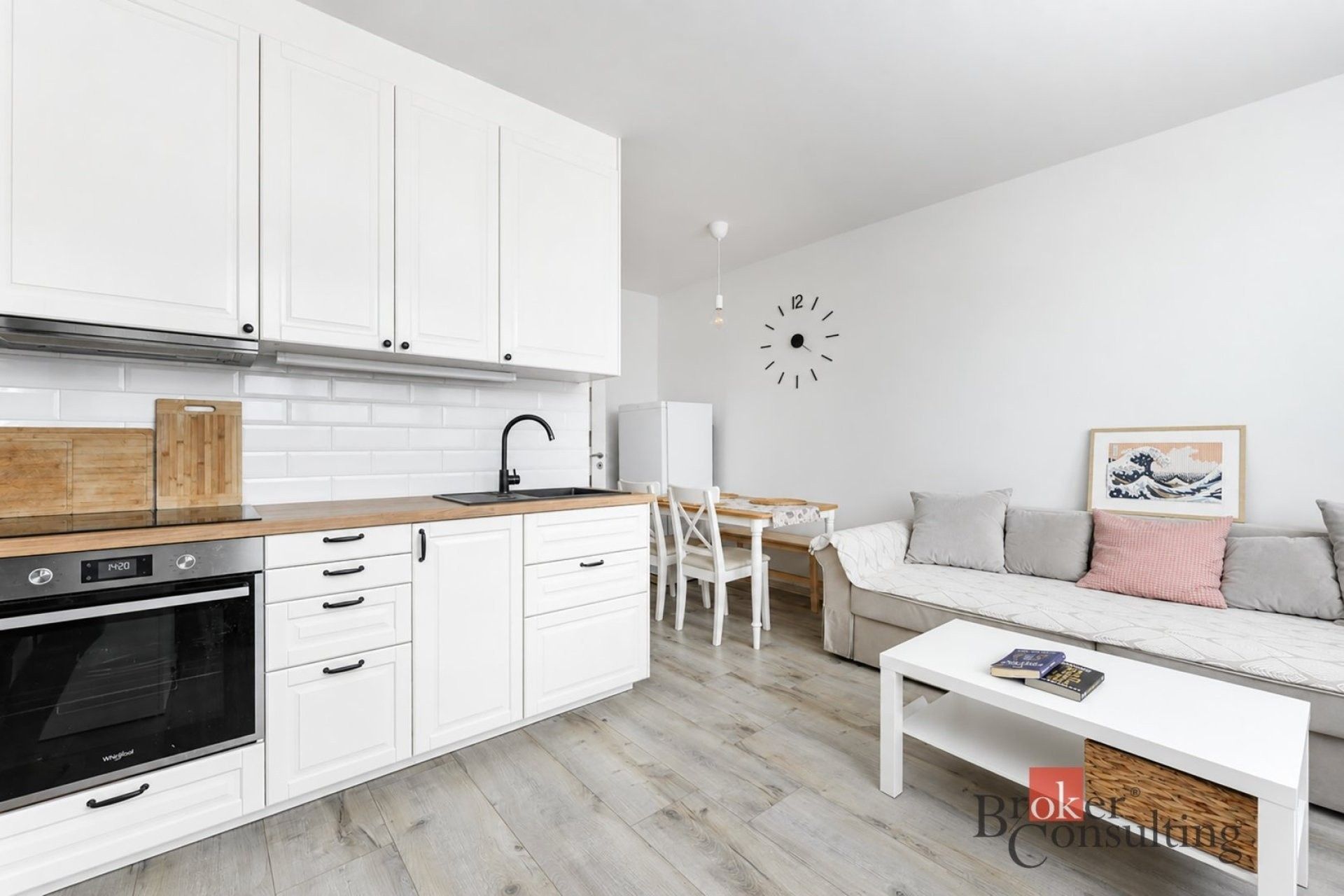 2+kk, Lamačova, Praha, 32 m² - 2