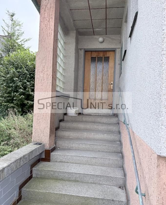Prodej rodinný dům - Dobrovice Holé Vrchy, 250 m² - 5