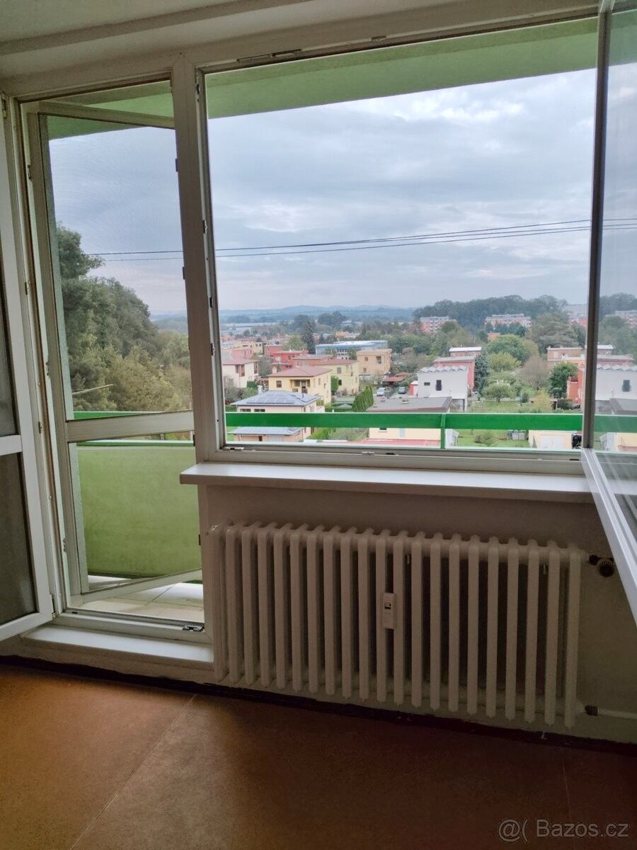 Pronájem byt - Otrokovice, 765 02