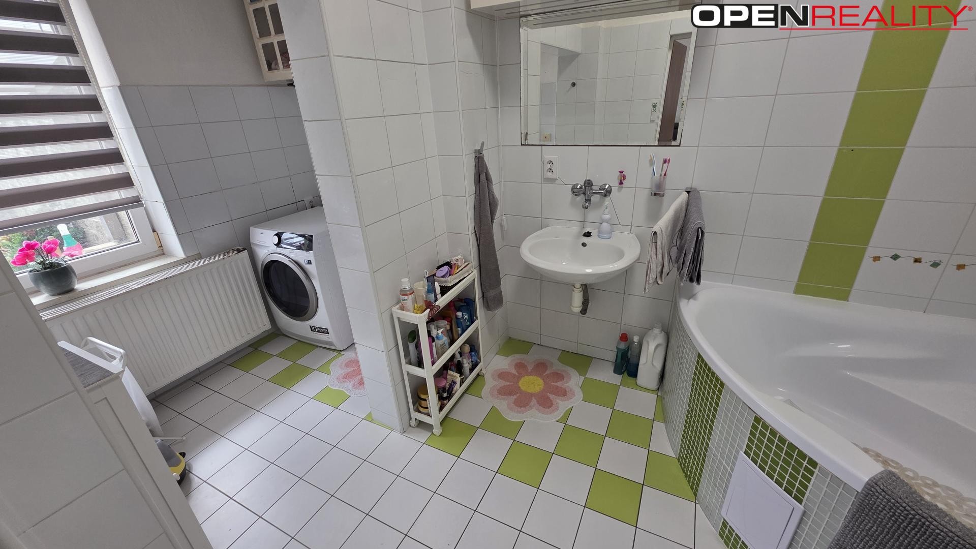 Rodinný dům · 250 m² · Hlavní, Prštice - 3