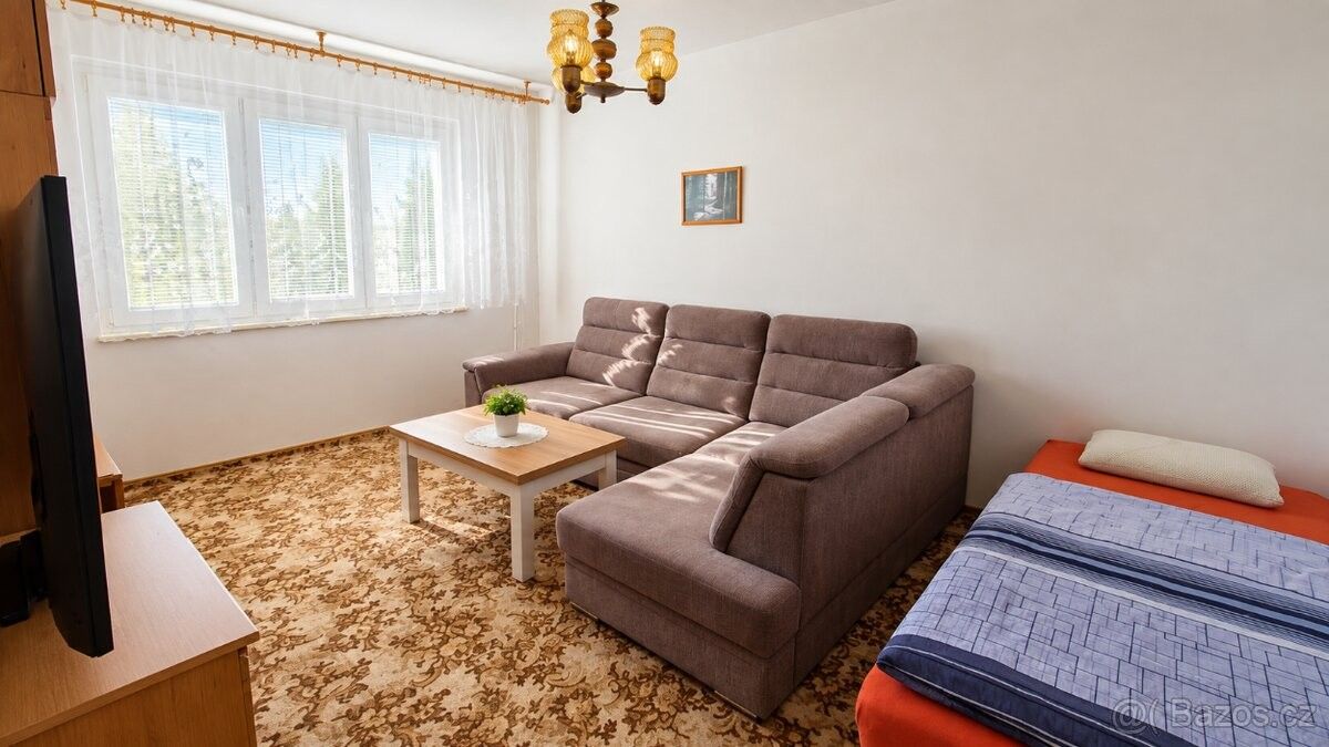 Byty, Neratovice, 277 11 - 2