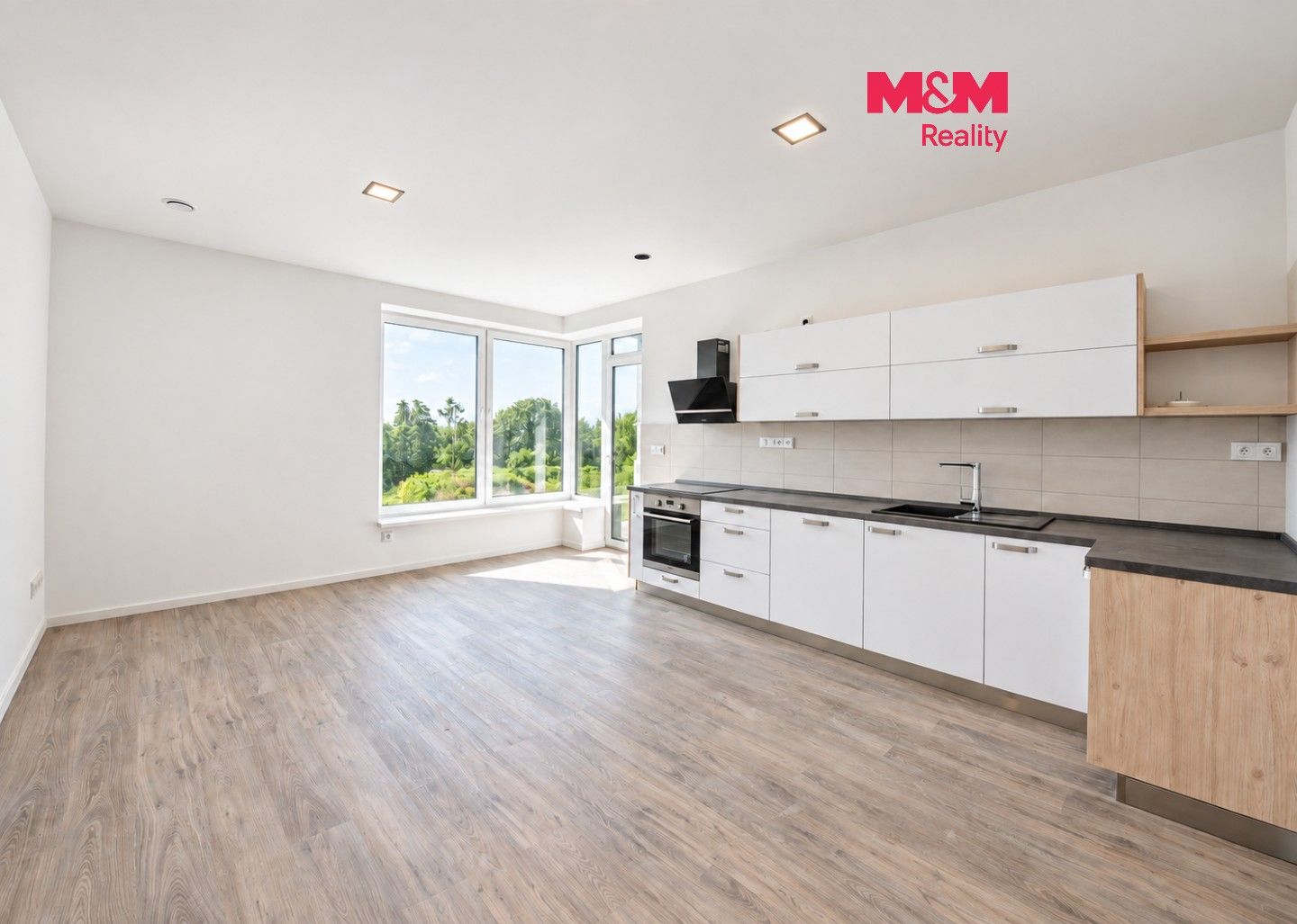 2+kk, Pražská třída, Hradec Králové, 55 m²