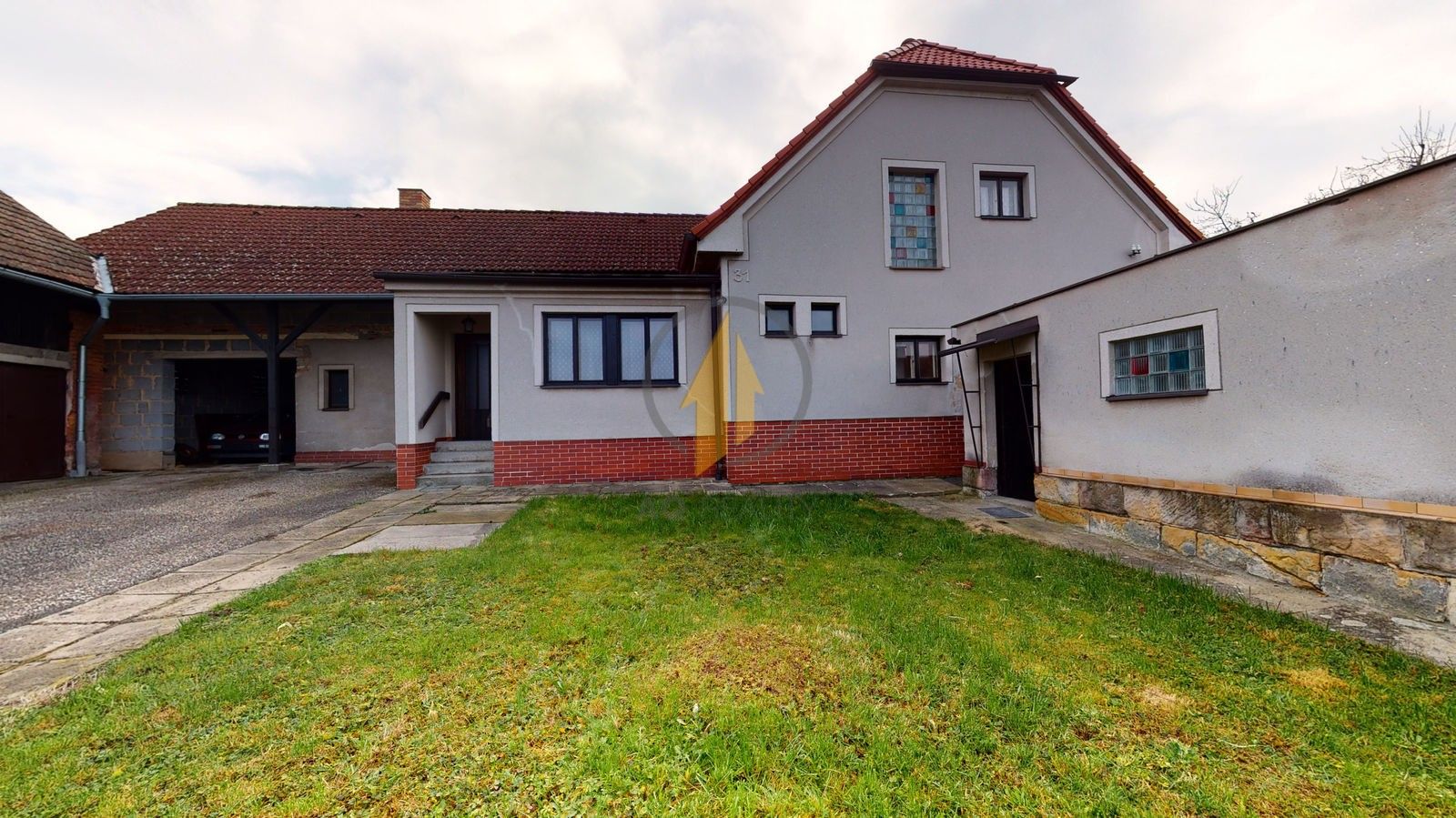 Prodej rodinný dům - Tuř, 320 m²