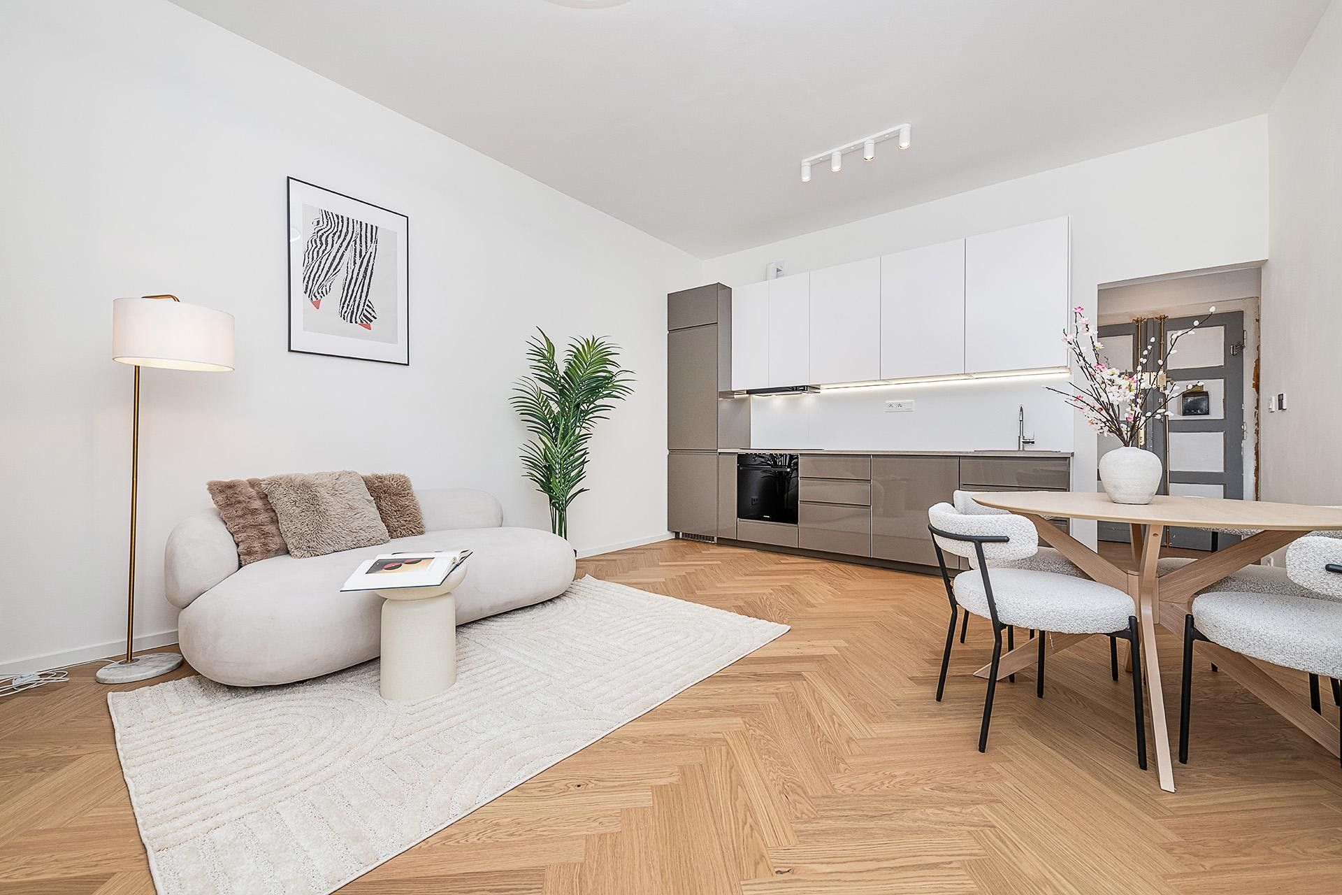 2+kk, Nusle, Praha, 50 m²