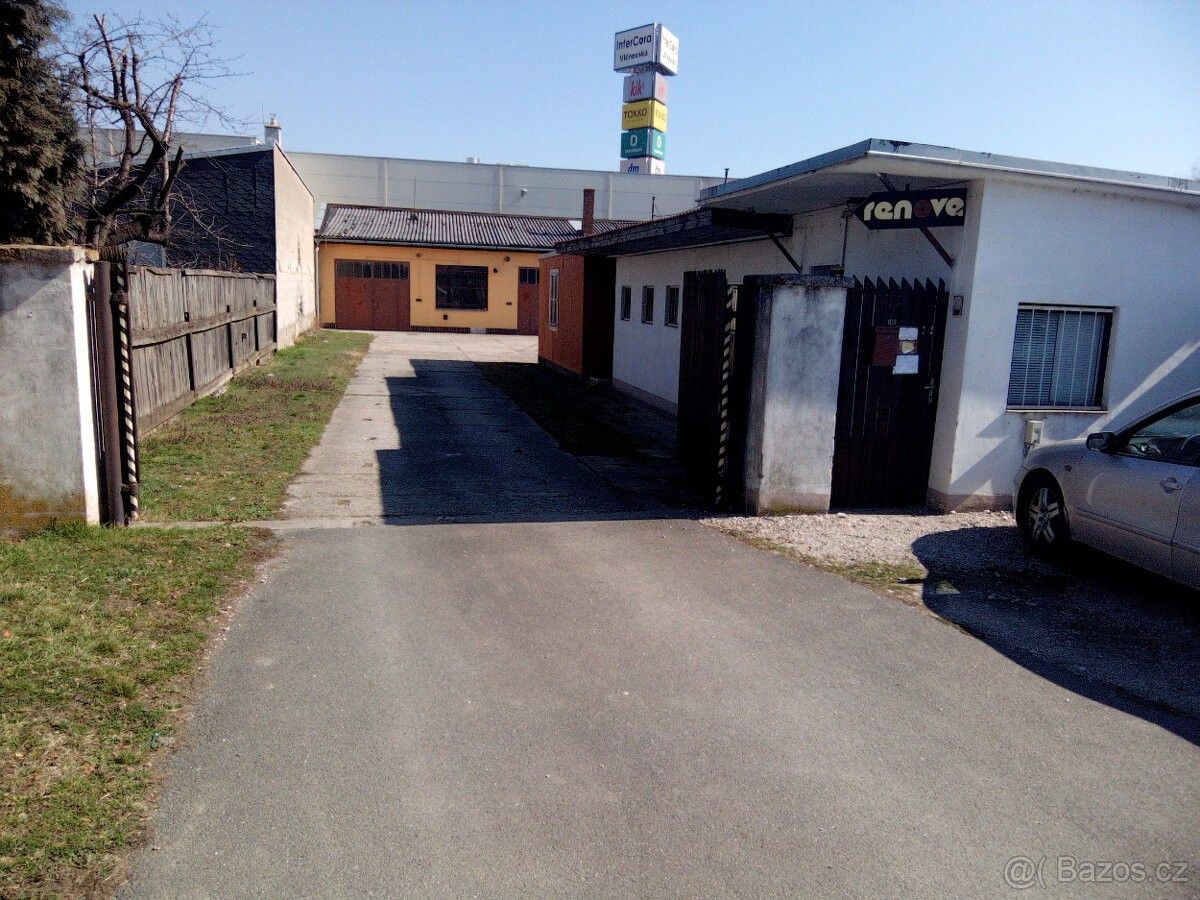 Pronájem sklad - Uherský Brod, 688 01