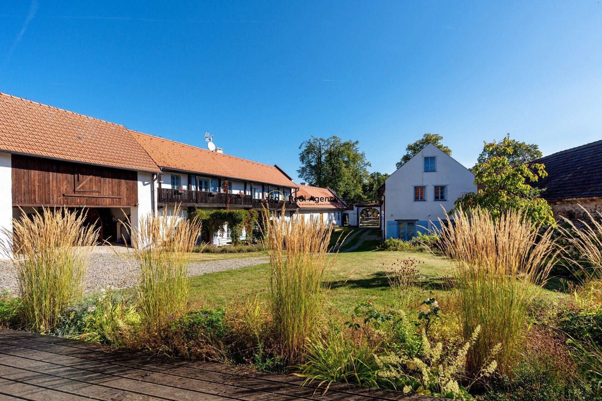 Ubytovací zařízení, Malé Chrášťany, Sedlec, 1 m²